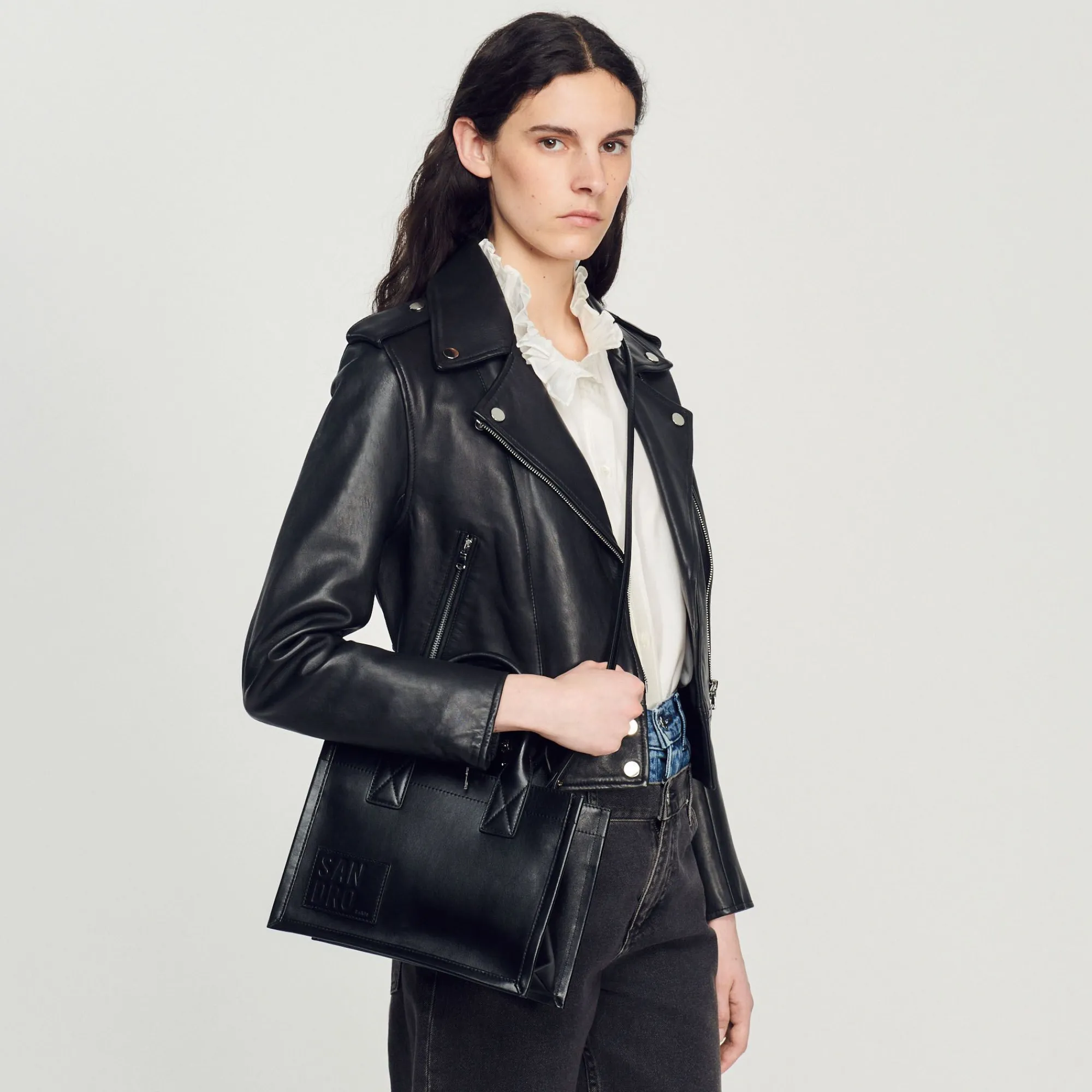 bolso_cabas_pequeno_de_piel_certificada_3.webp Bolsos Tote<Sandro Paris Bolso Cabas Pequeno De Piel Certificada