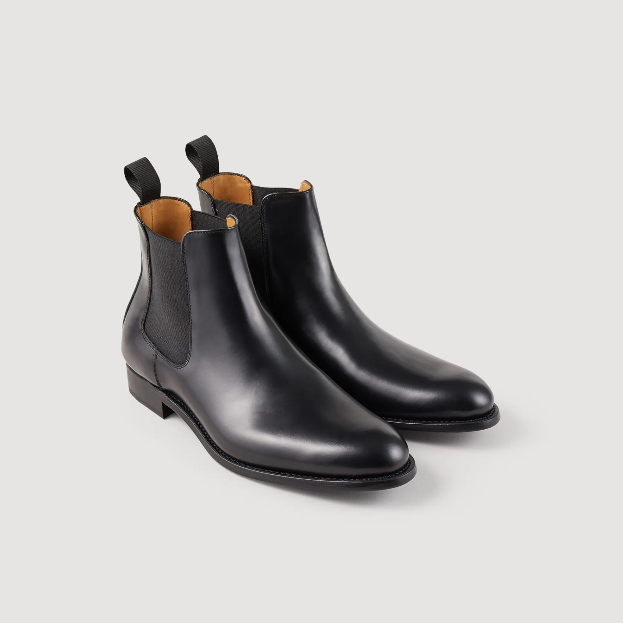 botines_chelsea_de_piel_1.webp Zapatos Urbanos<Sandro Paris Botines Chelsea De Piel