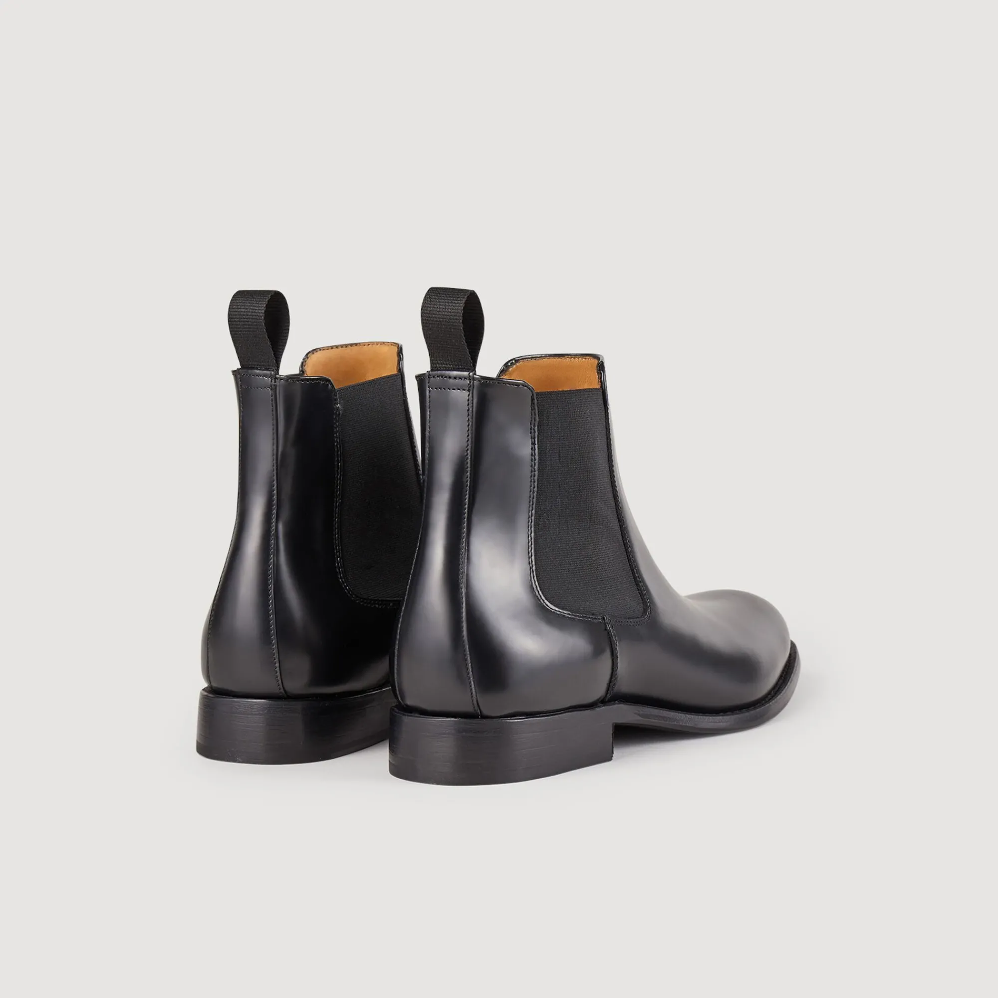 botines_chelsea_de_piel_2.webp Zapatos Urbanos<Sandro Paris Botines Chelsea De Piel