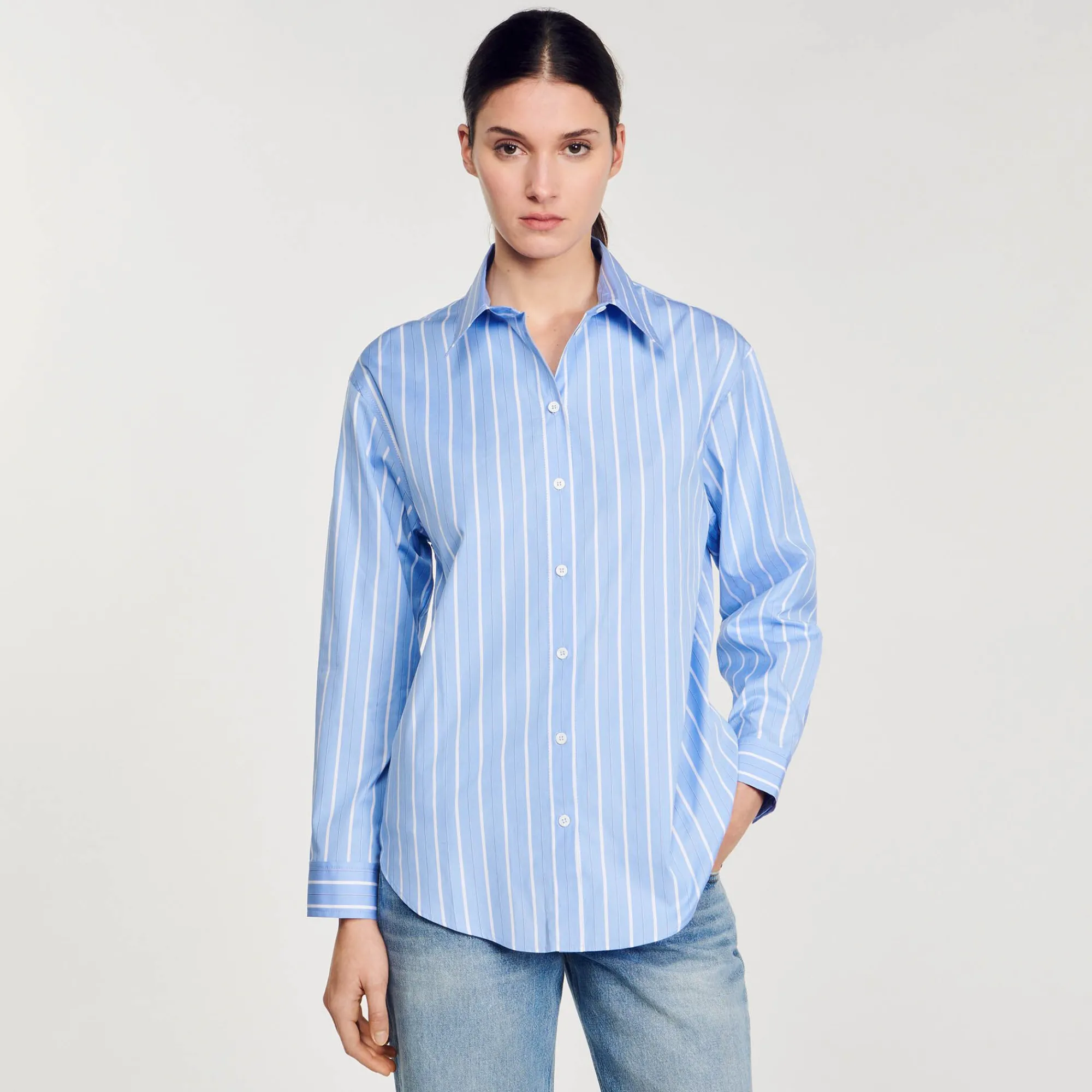 camisa_a_rayas_con_espalda_de_encaje_3.webp Tops & Camisas<Sandro Paris Camisa A Rayas Con Espalda De Encaje