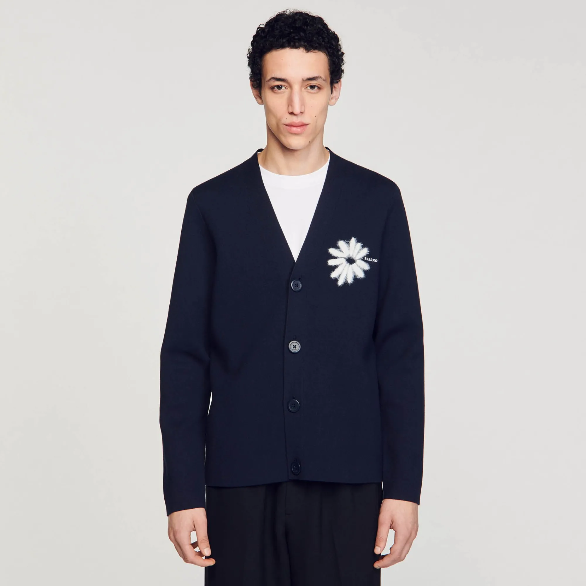 cardigan_de_punto_con_flor_de_jacquard_3.webp Jerséis & Chalecos<Sandro Paris Cardigan De Punto Con Flor De Jacquard