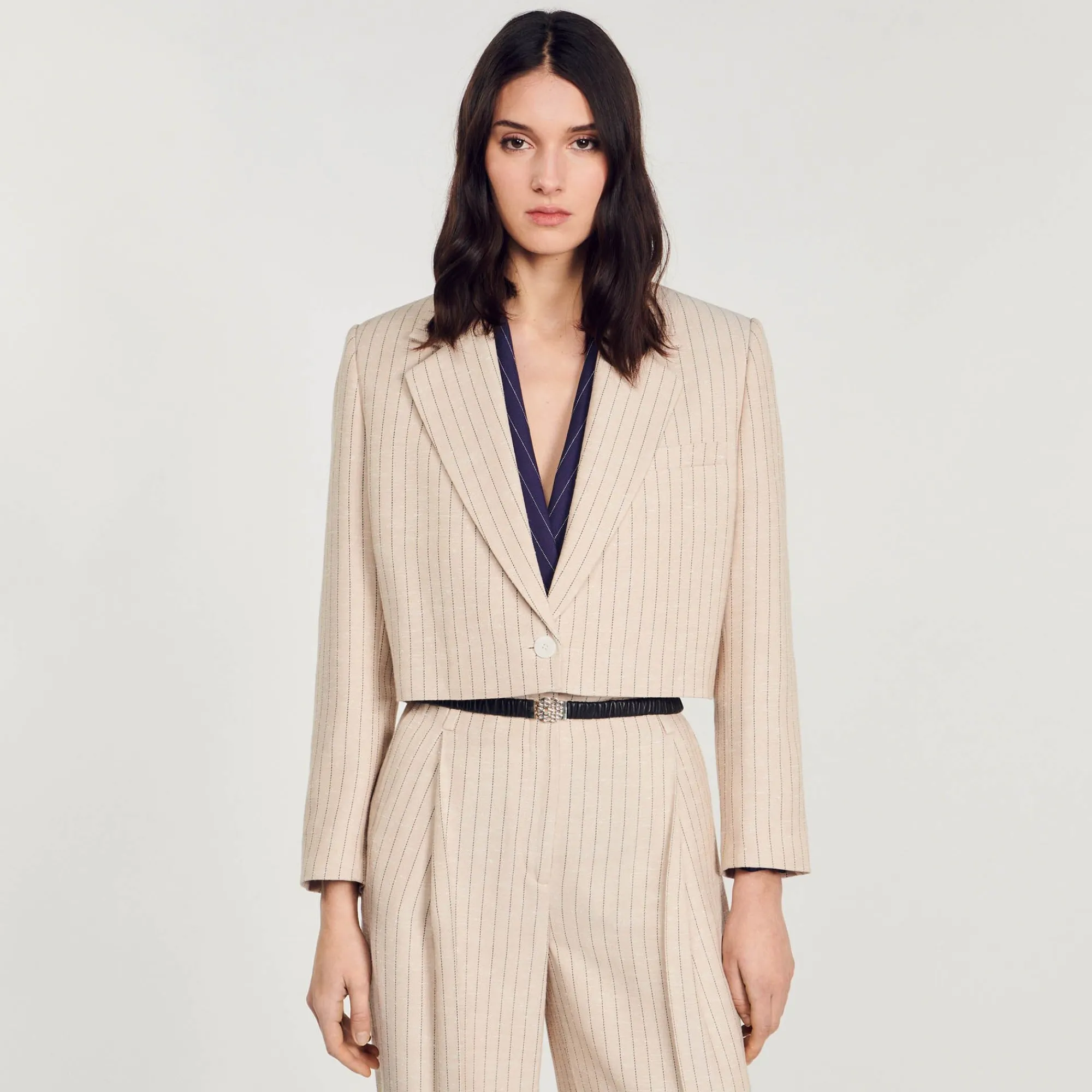 chaqueta_corta_a_rayas_3.webp Trajes<Sandro Paris Chaqueta Corta A Rayas