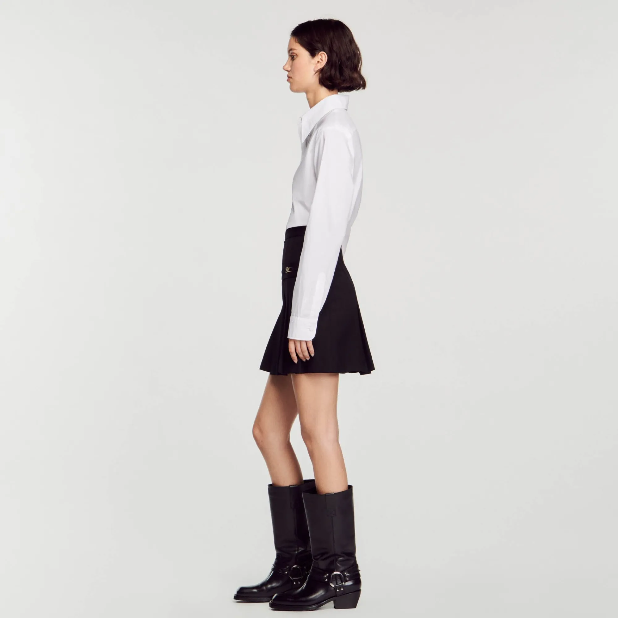 falda_corta_con_pliegues_pespunteados_5.webp Faldas & Shorts<Sandro Paris Falda Corta Con Pliegues Pespunteados